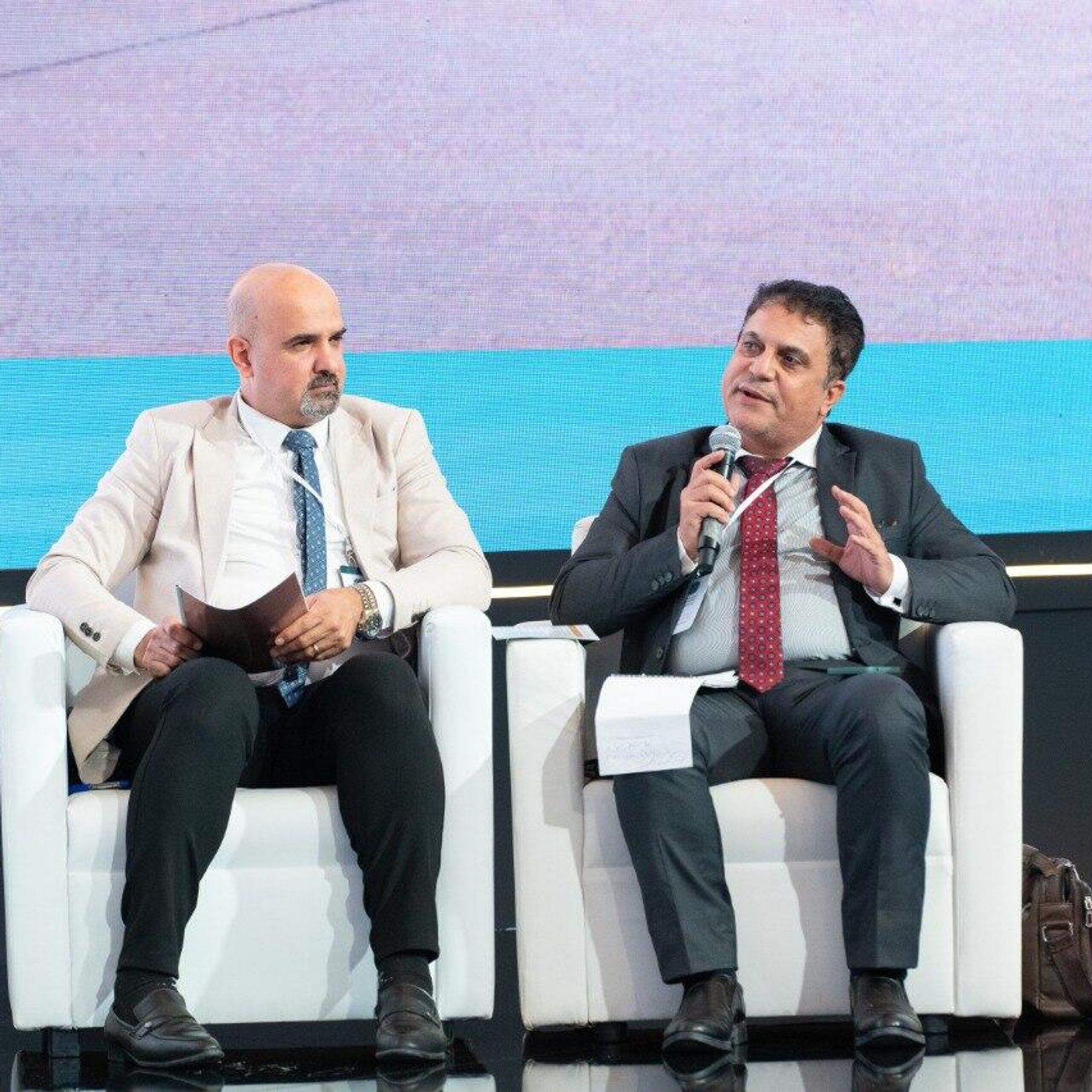 3 أردنيين في قائمة فوربس لأقوى الرؤساء التنفيذيين بالشرق الأوسط