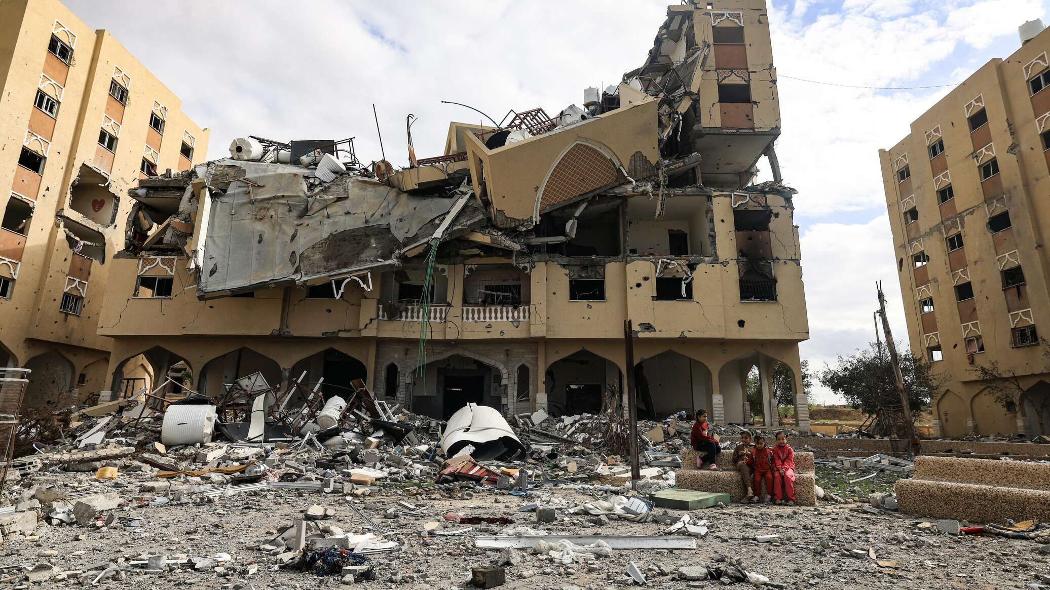 الأمم المتحدة تحذر من "سيناريو أكثر جهنمية" في غزة إذا لم تدخل المزيد من المساعدات