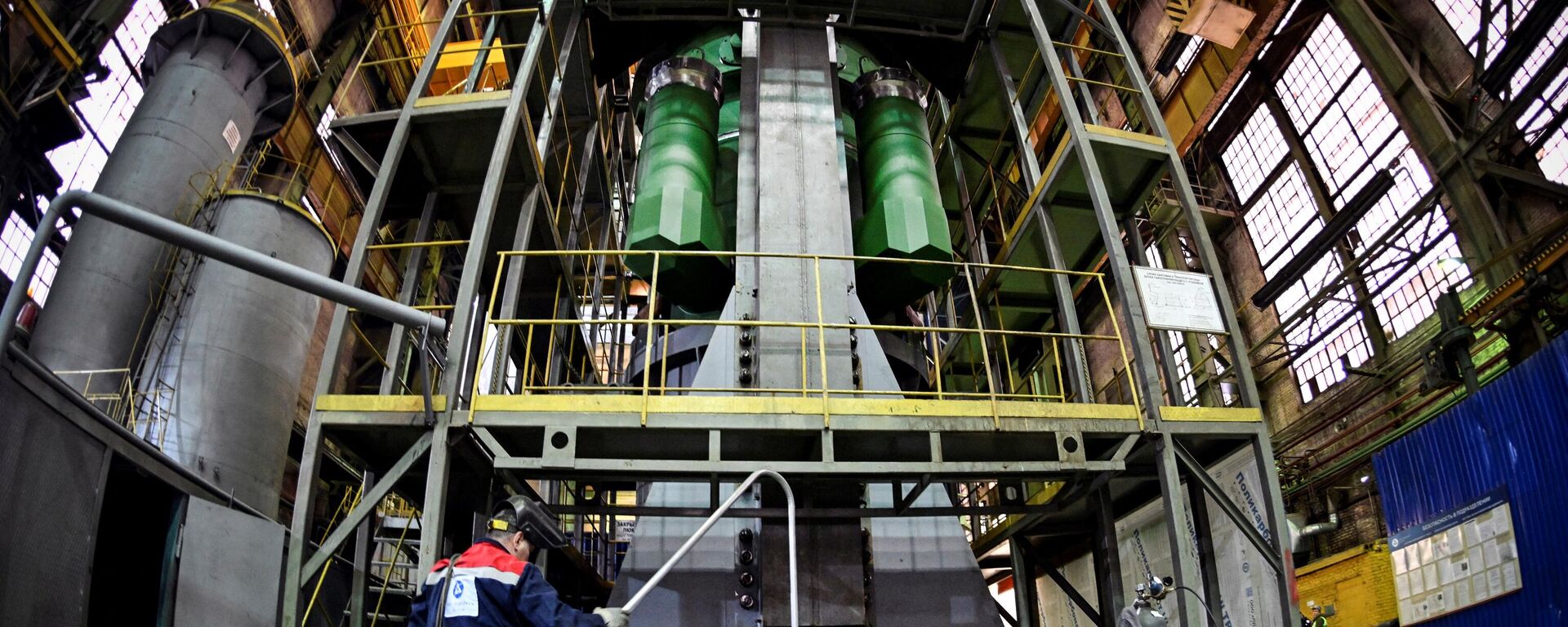 المفاعل النووي العاشر المكتمل ريتم-200 لكاسحة الجليد  في محطة زيو-بودولسك لبناء الآلات، وهي مؤسسة تابعة لوحدة بناء الآلات التابعة للوكالة النووية الروسية روساتوم، في مدينة بودولسك في مقاطعة موسكو، روسيا 5 ديسمبر 2023 - سبوتنيك عربي, 1920, 29.03.2024