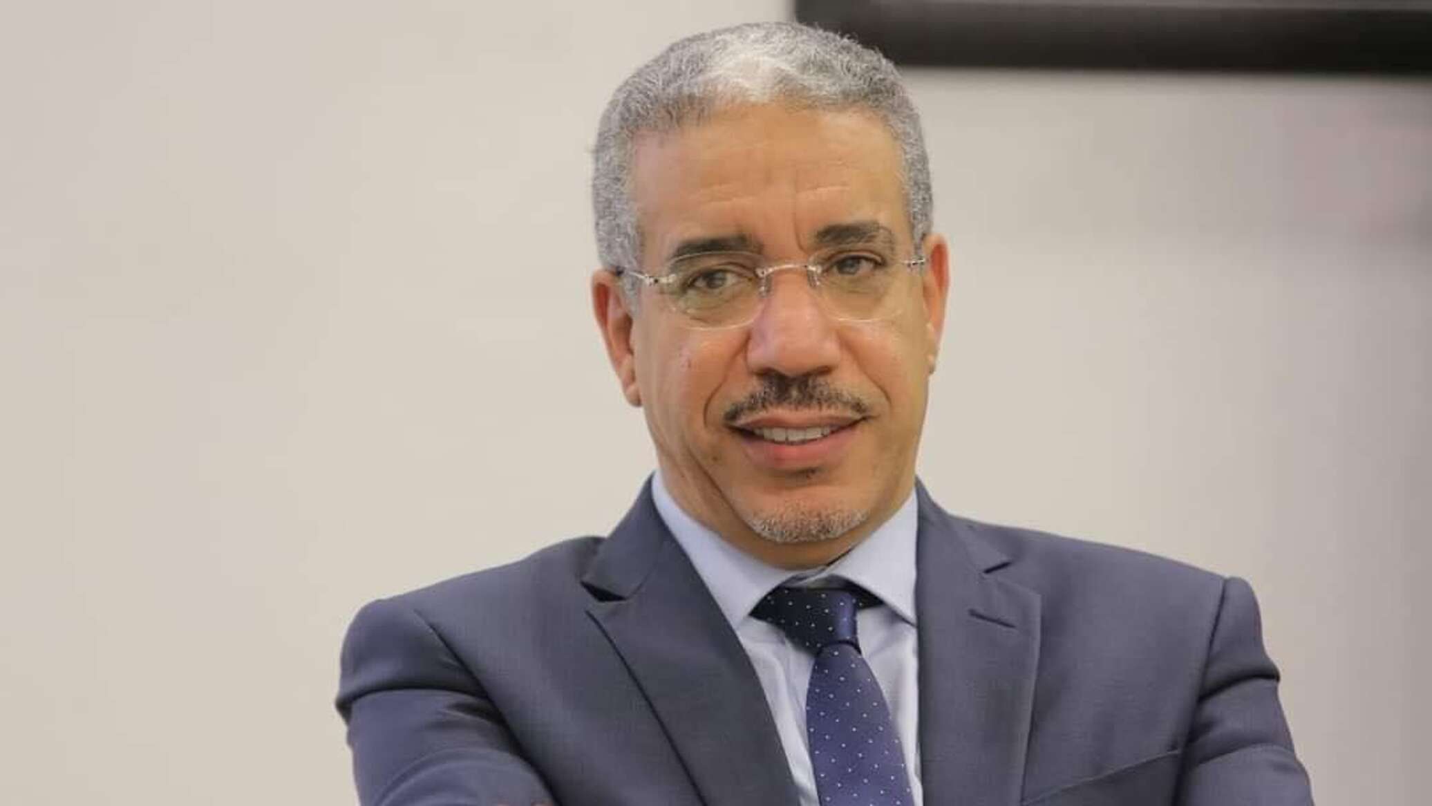 وزير الطاقة المغربي السابق: القمة العربية الروسية تحقق العديد من الأهداف للجانبين