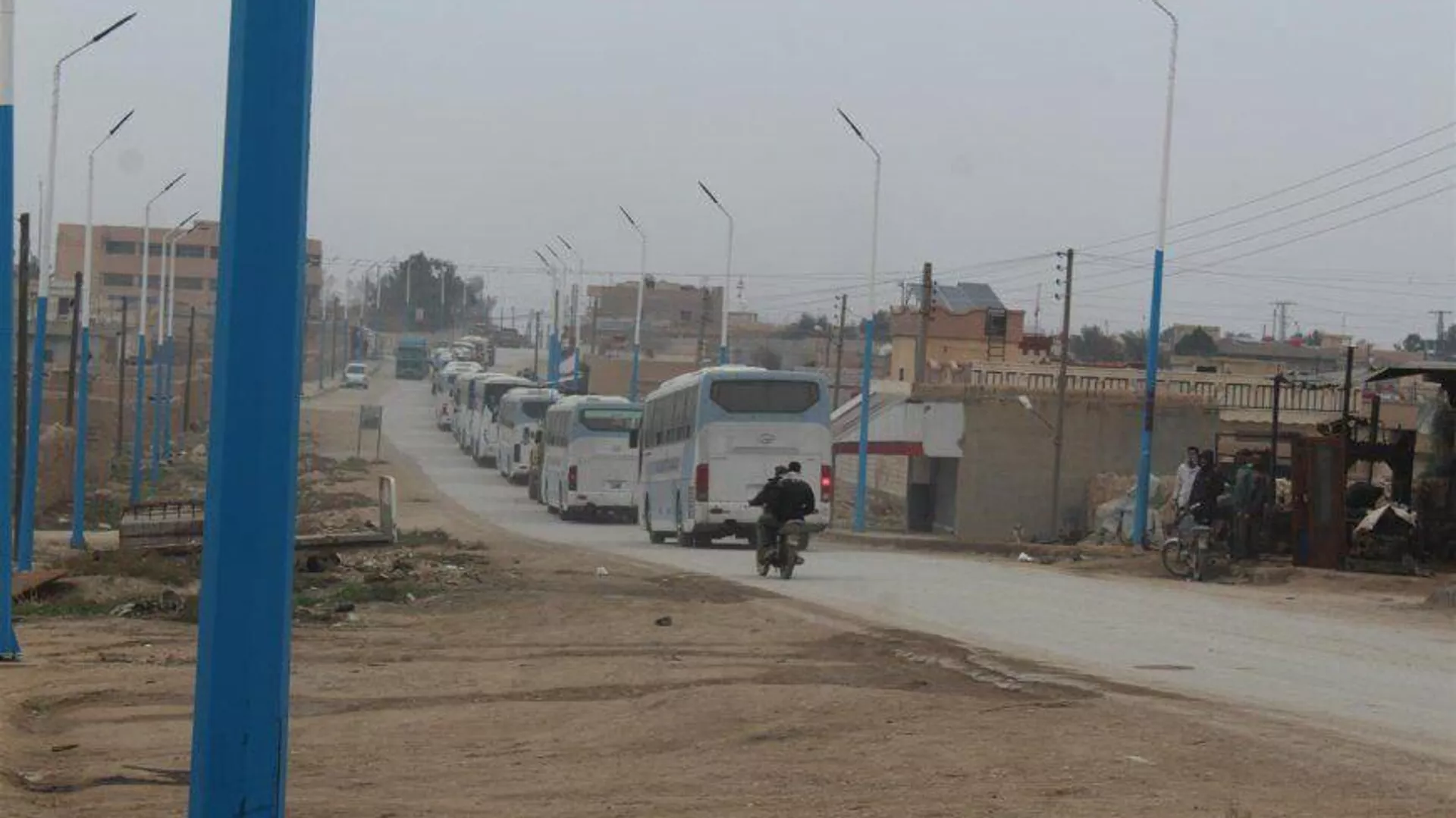 السلطات العراقية تنقل دفعة سادسة من عوائل داعش خلال عام 2023 من مخيم الهول شرقي سوريا - سبوتنيك عربي, 1920, 21.12.2023