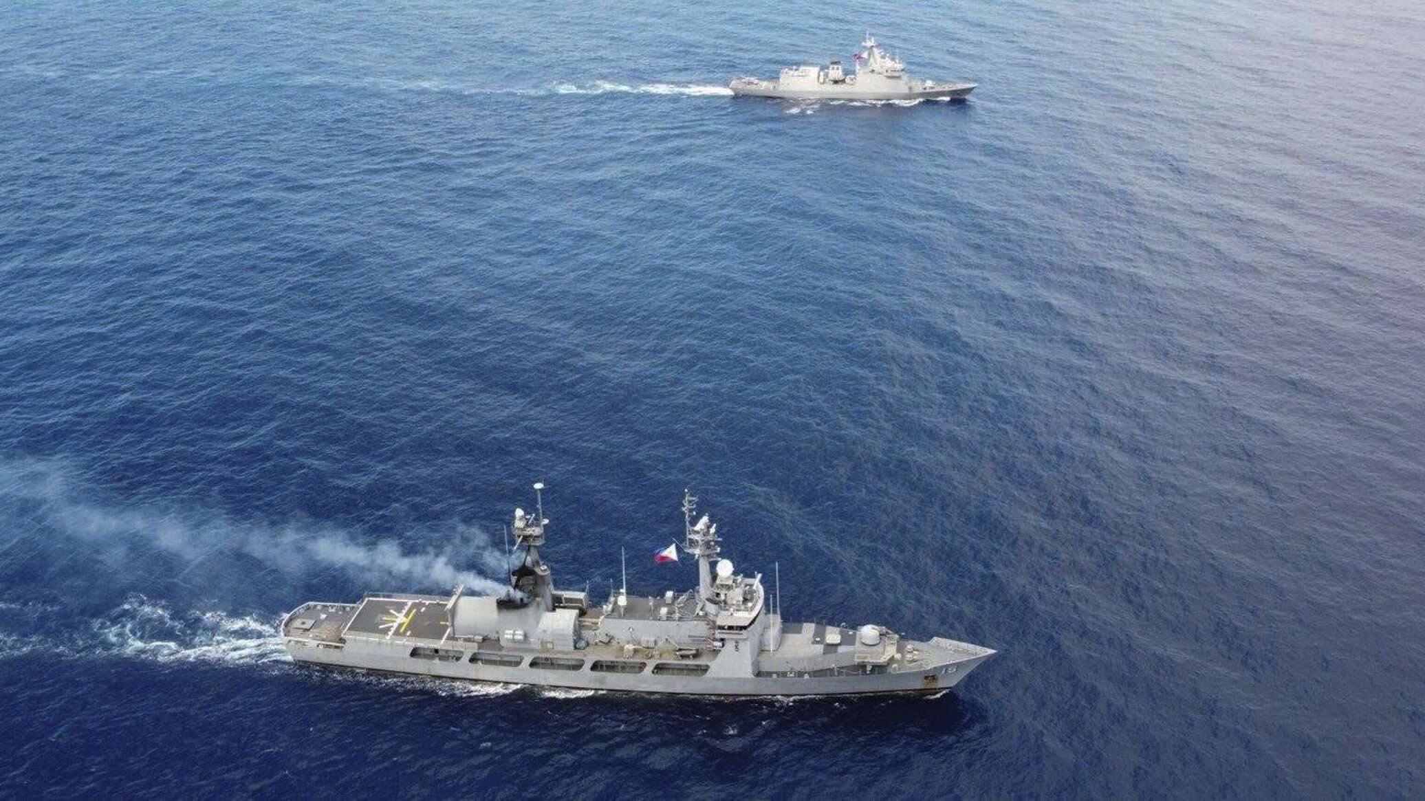 قيادي في "أنصار الله": سنواصل مهاجمة السفن رغم إدراجنا ضمن قائمة الإرهابيين