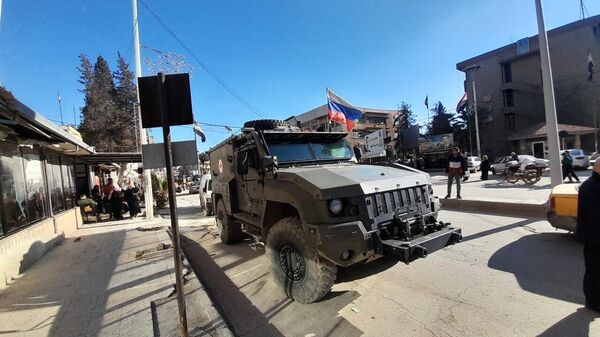 القوات الروسية تبدأ تقديم الخدمات الطبية لسكان مدينة الحسكة السورية - وطن نيوز عربي