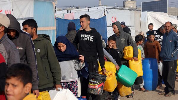 مخيم النازحين الفلسطينيين على الحدود مع مصر - سبوتنيك عربي