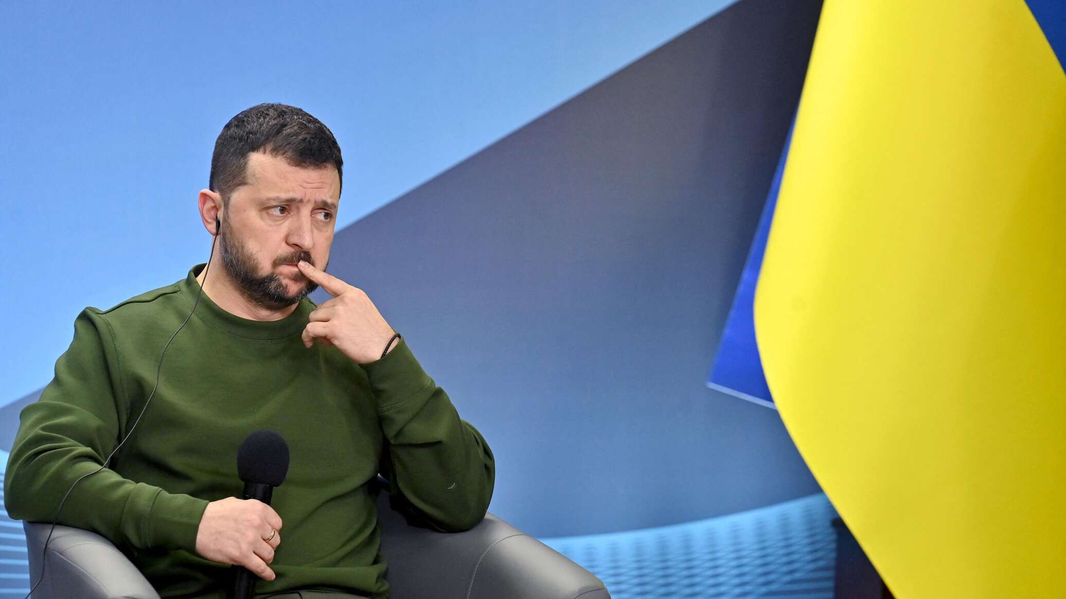 مستشار الرئيس الأوكراني الأسبق: زيلينسكي ارتكب جريمة ضد أوكرانيا