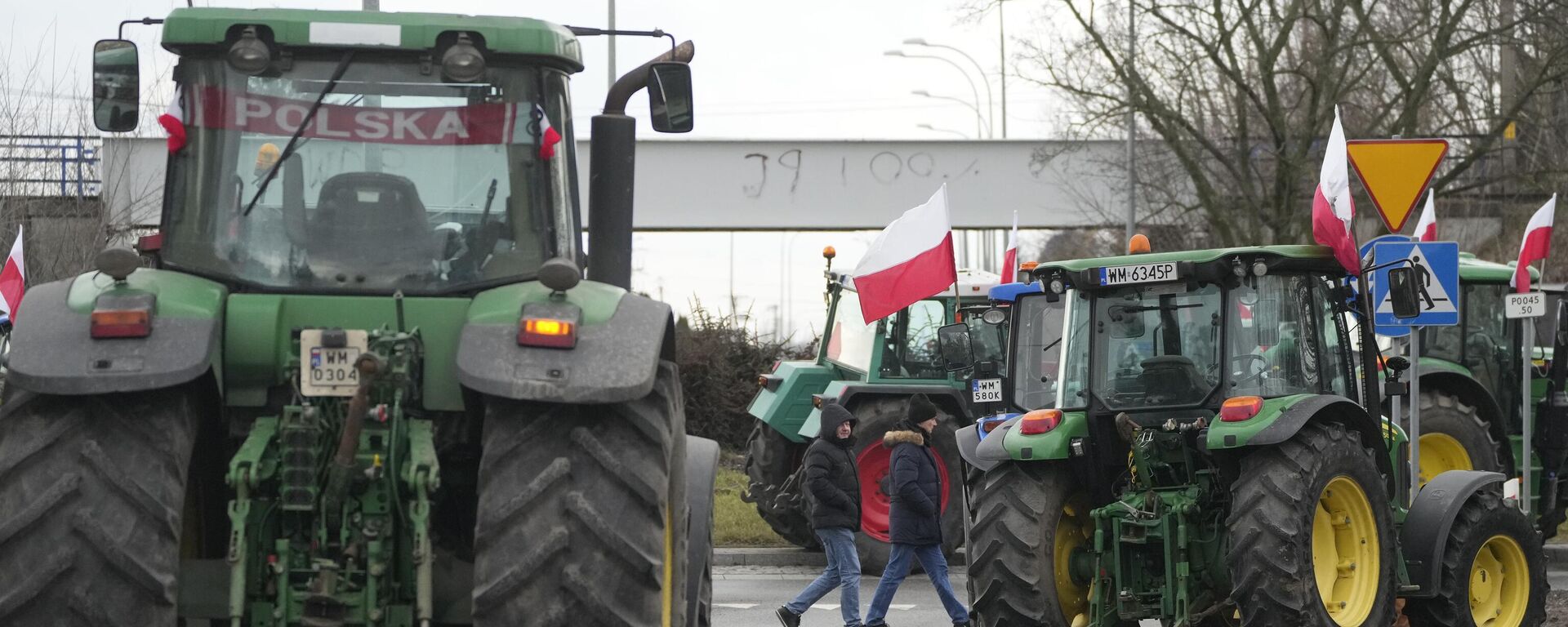 احتجاجات المزارعين البولنديين على الحدود مع أوكرانيا - سبوتنيك عربي, 1920, 27.03.2024