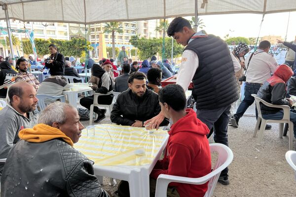 موائد ضيوف الرحمن خلال شهر رمضان في ليبيا - سبوتنيك عربي