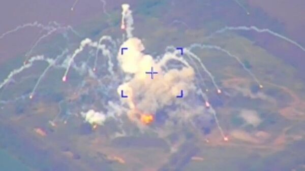 مشاهد لتدمير طائرة ميغ - 29 ومنصة إس-300 بي إس تابعة لنظام كييف - سبوتنيك عربي