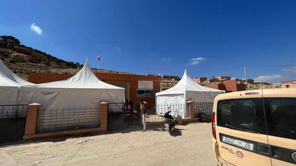 مئات الأسر المغربية في مناطق الزلزال تنتظر الصيف الأصعب  وظروف قاسية تزيد المعاناة - سبوتنيك عربي