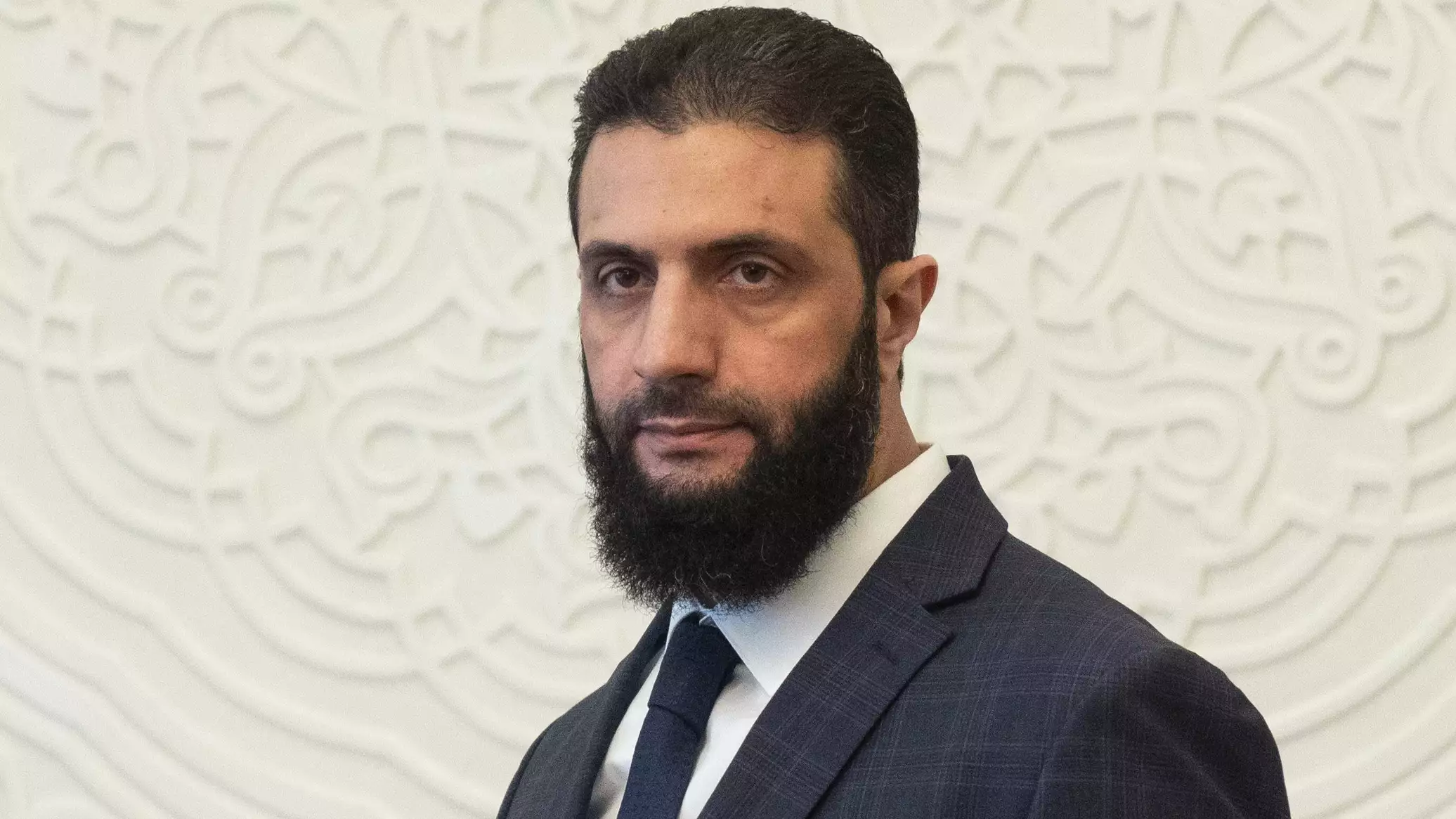الشرع يصدر مرسوما بتشكيل لجنة الهيئة الوطنية للعدالة الانتقالية في سوريا