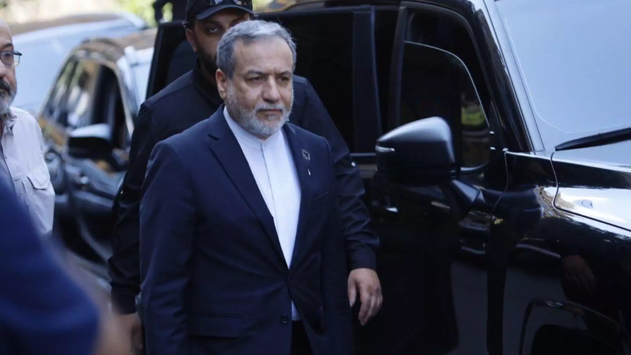 إيران تتهم الاتحاد الأوروبي بخرق الاتفاق النووي وتؤكد حقها في "إجراءات تعويضية"