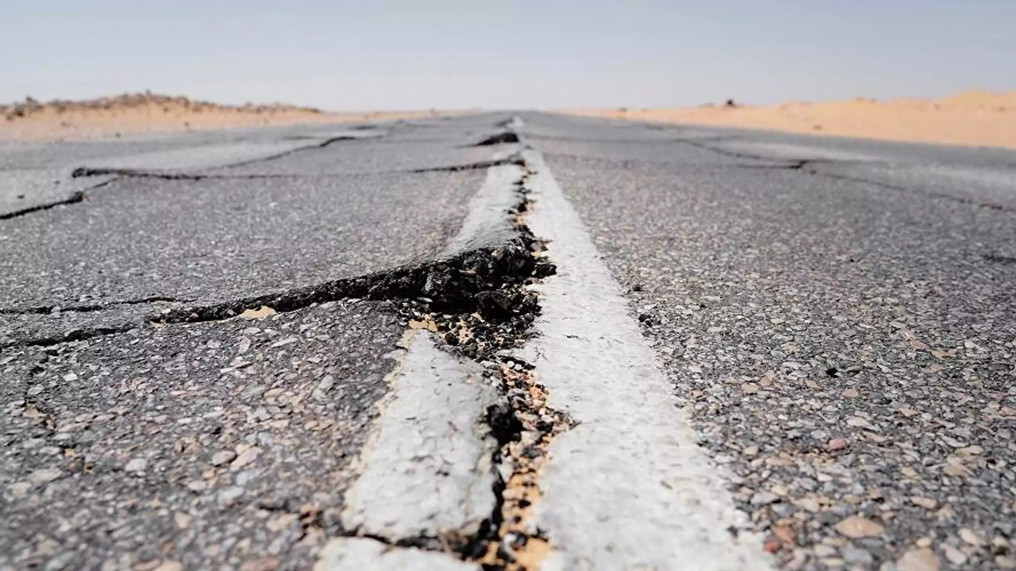هزة أرضية بقوة 4.9 تضرب شمال غرب تركيا