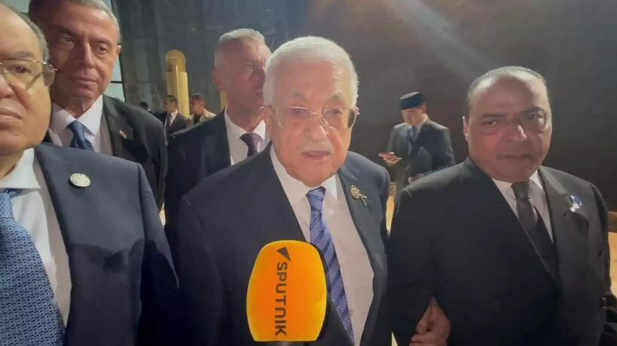 الرئيس الفلسطيني يتحدث لـ "سبوتنيك" عن أهمية قمة السلام في شرم الشيخ.. فيديو
