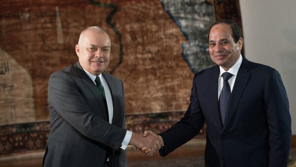 الرئيس المصري والمدير العام روسيا سيغودنيا ديمتري كيسيلوف - سبوتنيك عربي