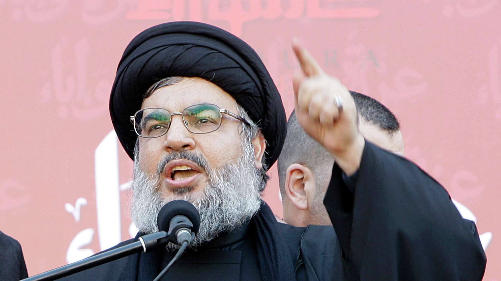 "حزب الله" يكشف سبب صمت أمينه العام حسن نصر الله منذ بدء القصف الإسرائيلي على غزة ولبنان