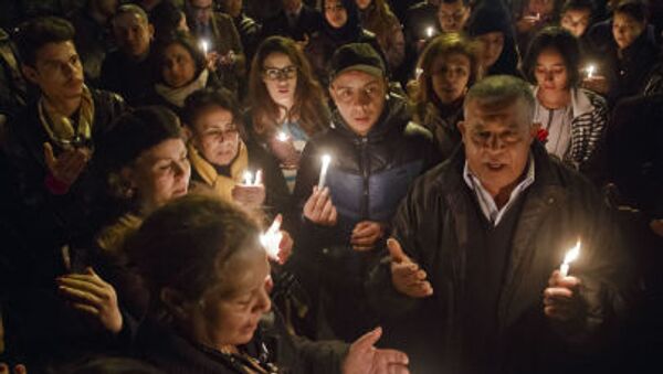 التونسيون يتذكرون ضحايا متحف باردو - سبوتنيك عربي