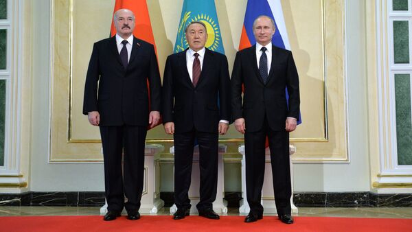 الاجتماع بين بوتين ونزاربايف ولوكاشينكو في أستانا - سبوتنيك عربي