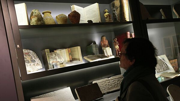 تحف وآثار مصرية في متحف إجيزيوالأثري في إيطاليا - سبوتنيك عربي