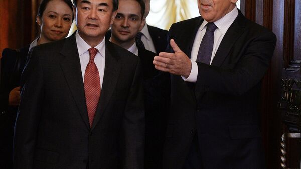 لافروف مع وزير خارجية الصين - سبوتنيك عربي