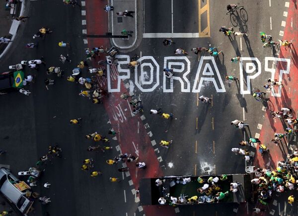 الاحتجاج ضد رئيس ديلما روسيف في سان باولو - سبوتنيك عربي