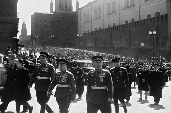 العرض العسكري بمناسبة عيد النصر، موسكو 9 أيار/ مايو  1945 - سبوتنيك عربي