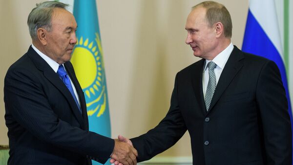 فلاديمير بوتين ونور سلطان نزاربايف - سبوتنيك عربي
