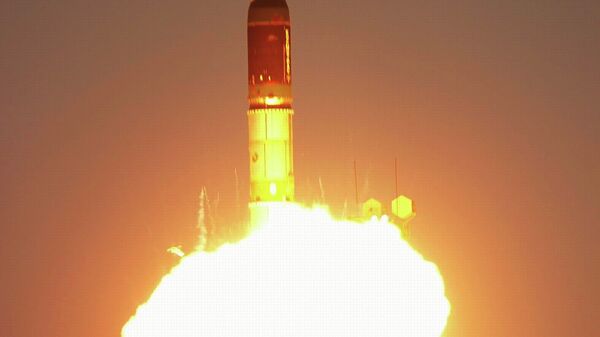 إطلاق صاروخ دنيبر - سبوتنيك عربي