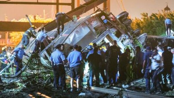حادث خروج قطار عن القضبان في فيلادلفيا - سبوتنيك عربي