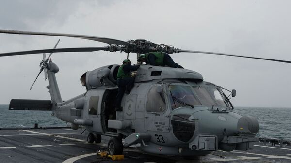 مروحية أمريكية من طراز MH-60R - سبوتنيك عربي