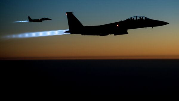 طائرات تقصف مواقع الإرهابيين في سوريا - سبوتنيك عربي