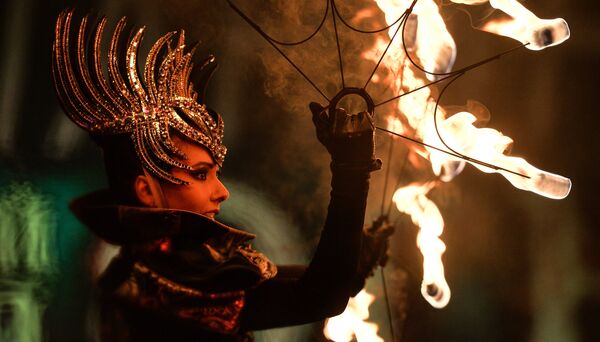إستعراض النيران فى مهرجان النار فى موسكو - سبوتنيك عربي