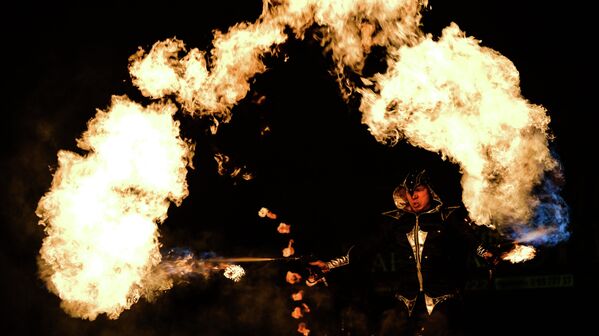إستعراض النيران فى مهرجان النار فى موسكو - سبوتنيك عربي