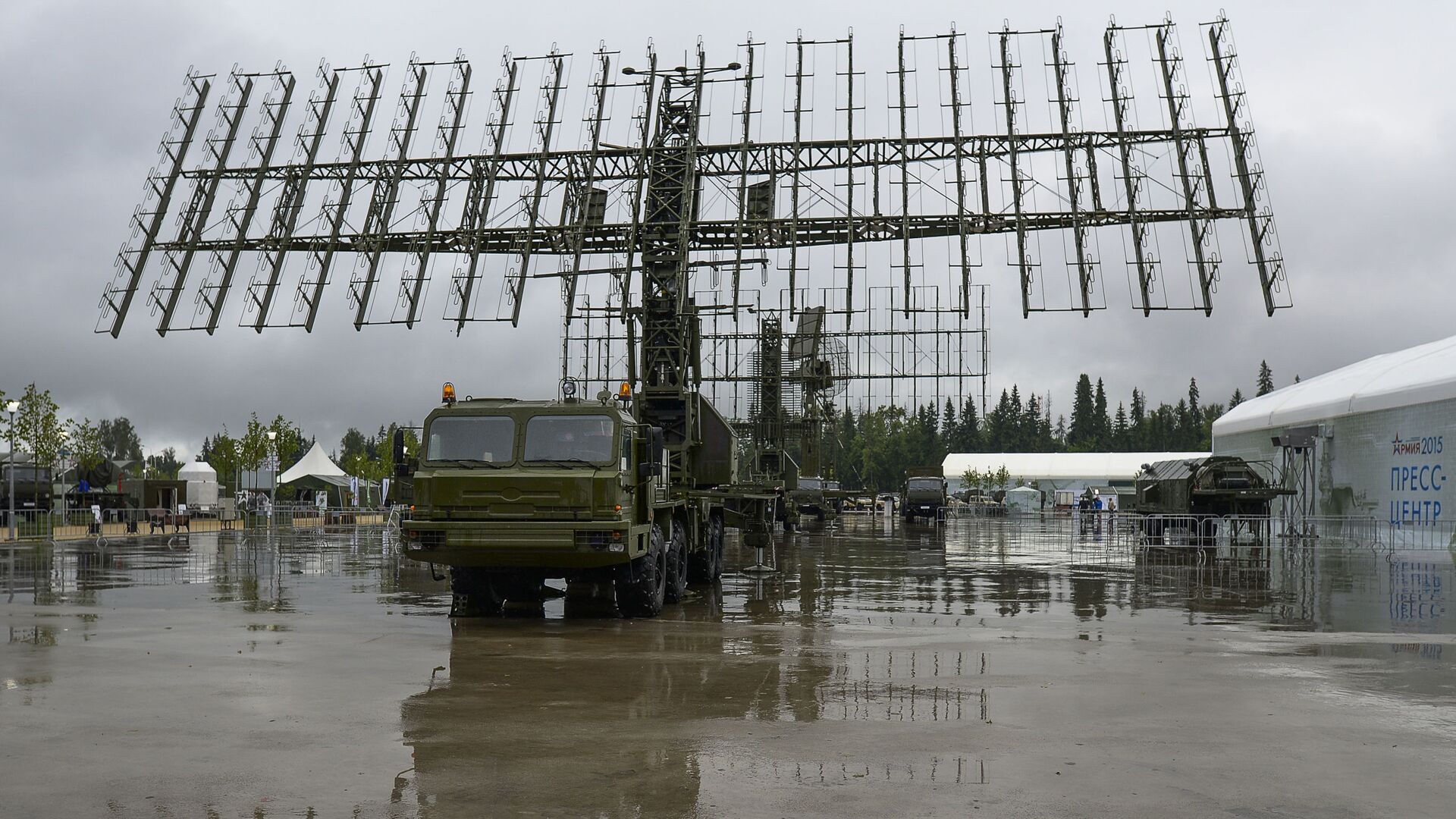 منظومة الرادار المحمولة 55جي6ام نيبا-ام فى افتتاح منتدي الجيش 2015 - سبوتنيك عربي, 1920, 26.11.2021