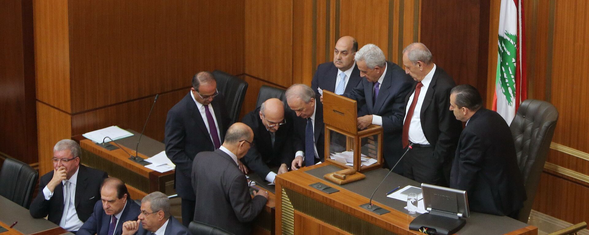 البرلمان اللبناني - سبوتنيك عربي, 1920, 08.02.2016