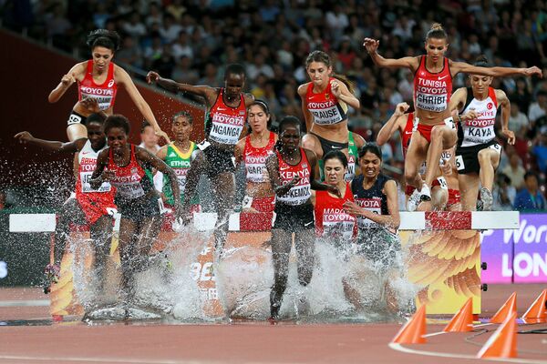 سباق 3000 متر موانع للنساء في بطولة العالم لألعاب القوى 2015 في بكين - سبوتنيك عربي