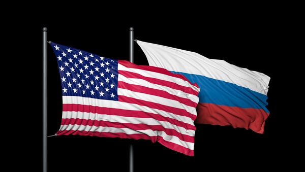 أعلام روسيا والولايات المتحدة - سبوتنيك عربي