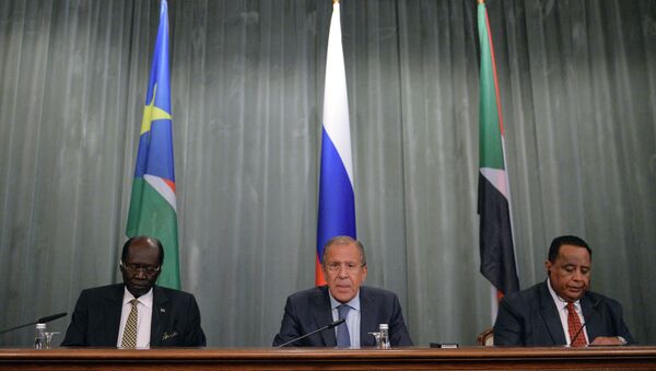 مؤتمر صحفي مشترك لوزراء خارجية روسيا والسودان وجنوب السودان - سبوتنيك عربي
