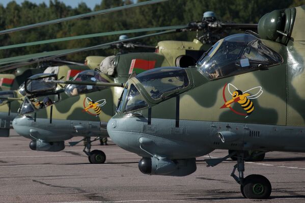 مروحيات  مي - 24 في القوات الجوية البيلاروسية - سبوتنيك عربي