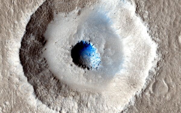 طبقة من الجليد على سطح المريخ - سبوتنيك عربي