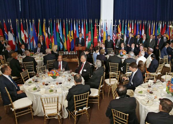 كلمة الرئيس الأمريكي باراك أوباما أثناء وجبة الفطور الرسمية المنظمة من قبل الأمين العام للأمم المتحدة بان كي مون - سبوتنيك عربي