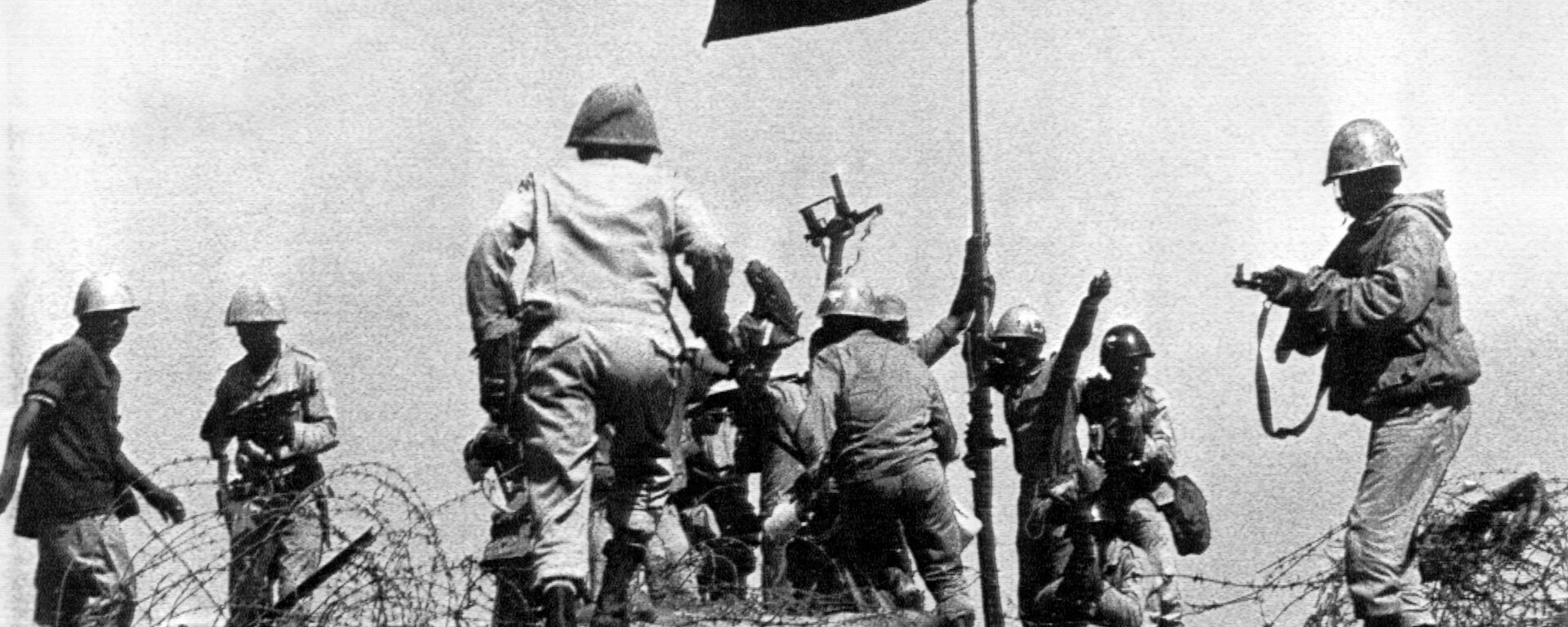 الجيش المصري يرفع راية النصر - سبوتنيك عربي, 1920, 19.06.2023