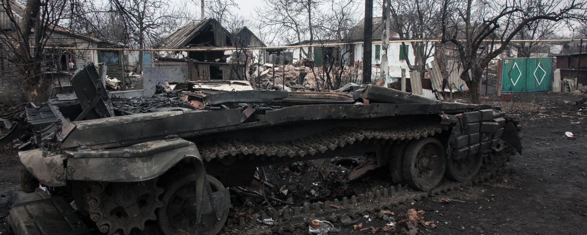 دبابة أوكرانية مدمرة - سبوتنيك عربي, 1920, 21.02.2022