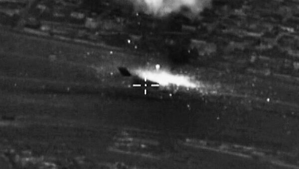 طائرات روسية توجه الضربات لمواقع داعش في سوريا - سبوتنيك عربي
