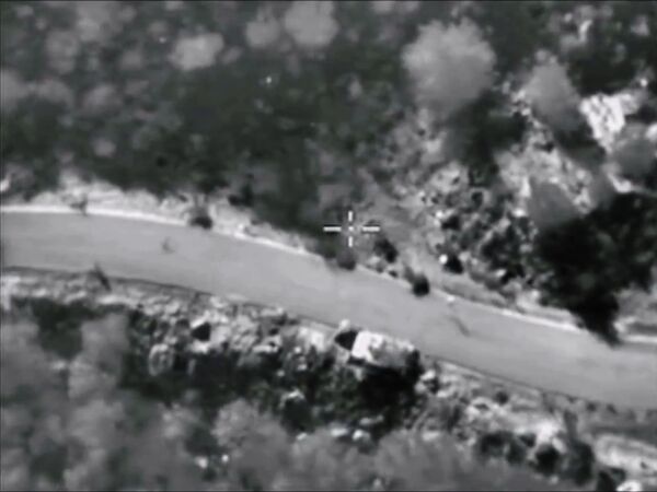 القوات الجوية الفضائية الروسية تشن غارات على مواقع في حلب واللاذقية - سبوتنيك عربي
