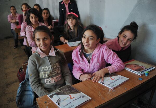 دروس اللغة الروسية في مدارس سورية - سبوتنيك عربي