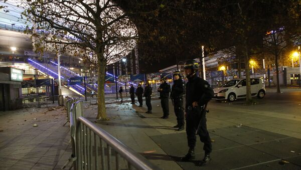 الشرطة الفرنسية تطوق مكان العمل الارهابي - سبوتنيك عربي