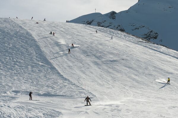 إفتتاح موسم التزلج على الثلج في في سوتشي - سبوتنيك عربي