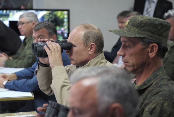 فلاديمير بوتين - القائد الأعلى للقوات الروسية المسلحة - سبوتنيك عربي