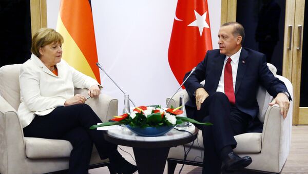 رجب طيب اردوغان يقابل أنجيلا ميركل - سبوتنيك عربي