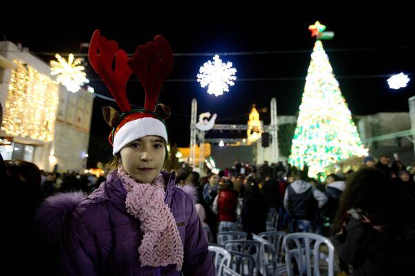 الفلسطينيون يستعدون لاستقبال عيد الميلاد المجيد في بيت لحم - سبوتنيك عربي